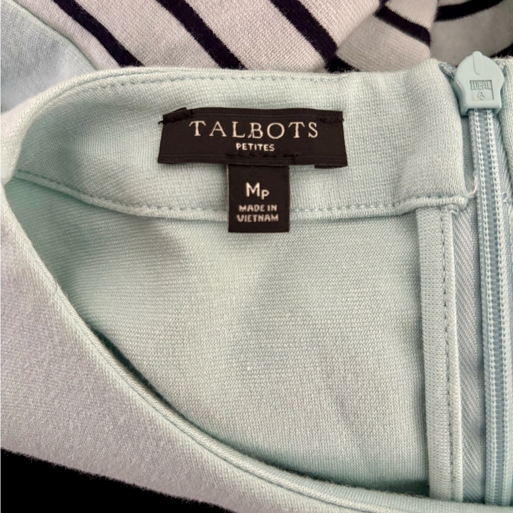 🌟 Talbots stripped blouse - Picture 2 of 5